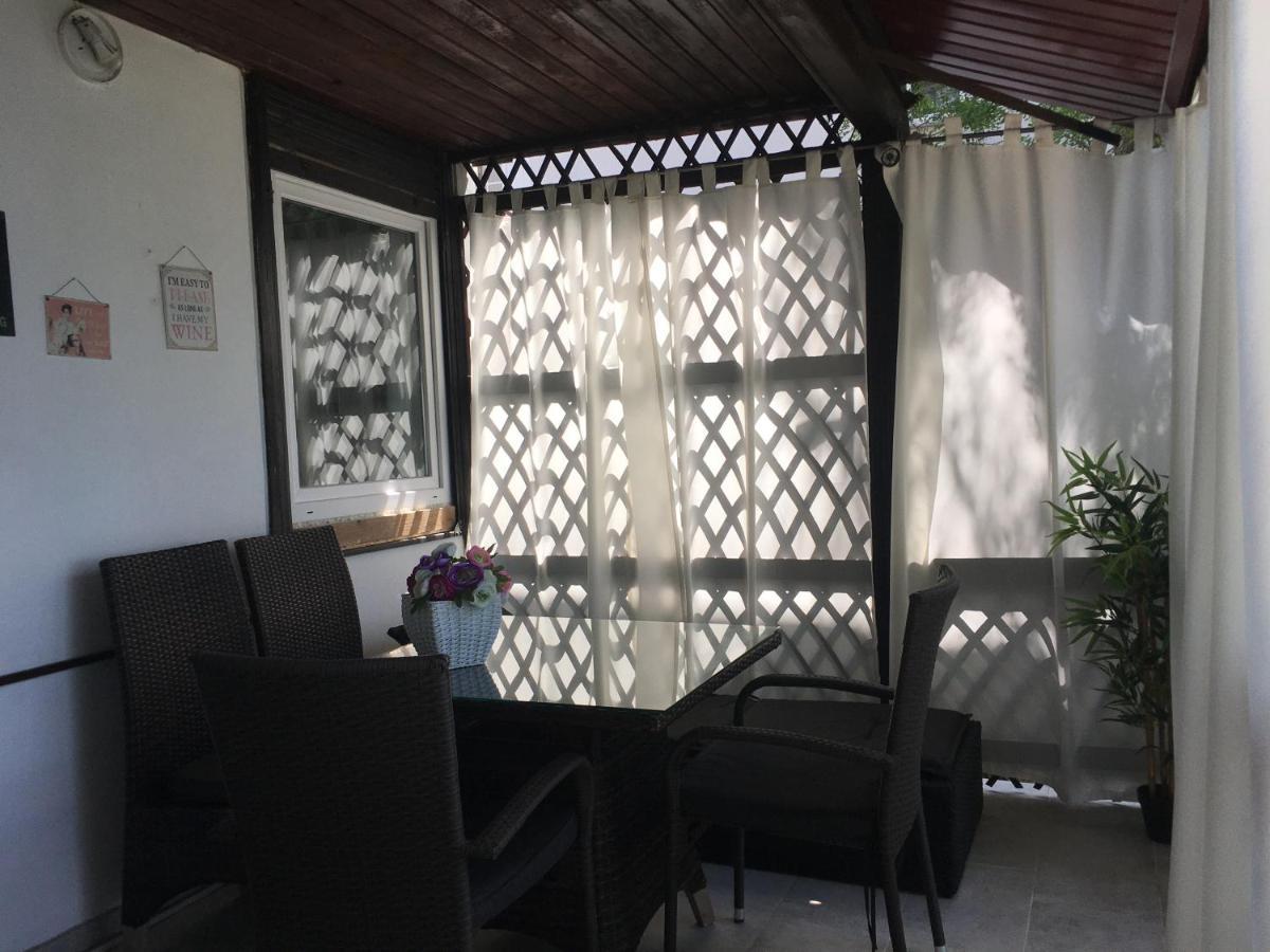 Beach House Starigrad Paklenica Exterior photo